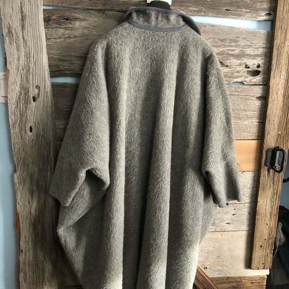 VINTAGE handmade grey wool cape plus size - Picture 8 of 9